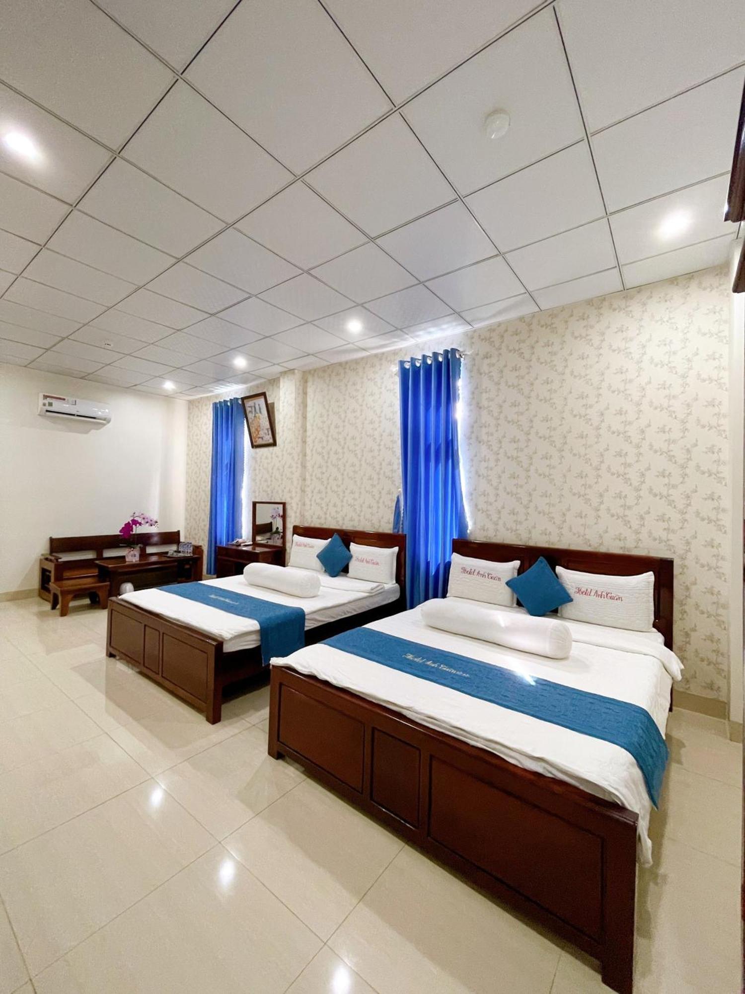 Anh Tuan Hotel & Coffee - Pleiku, Gia Lai Esterno foto