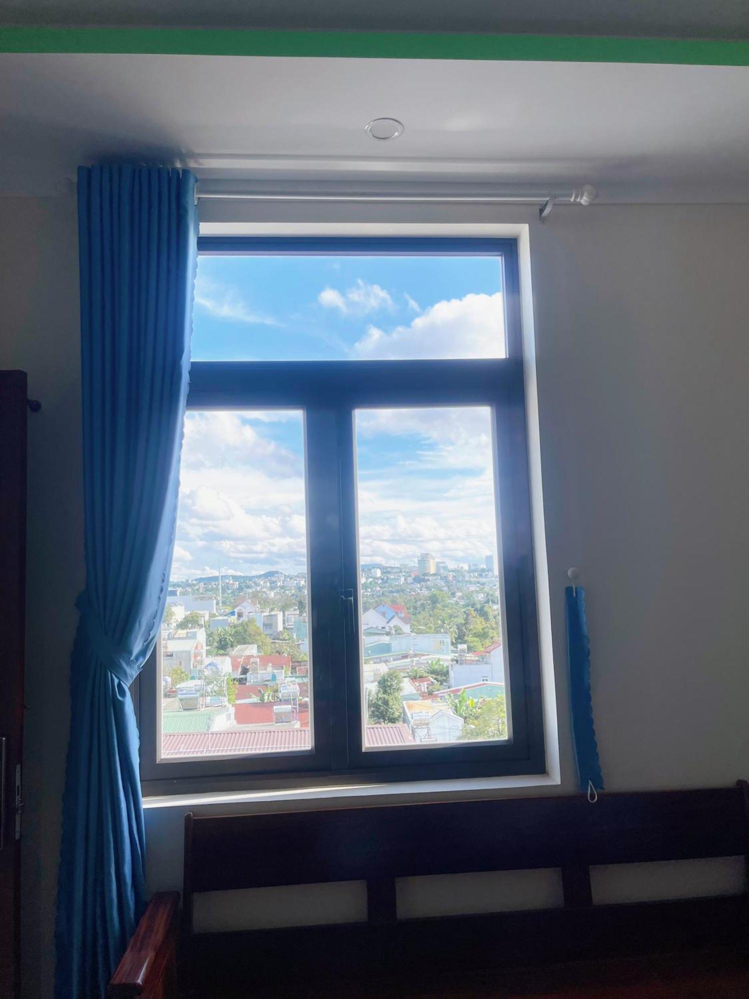 Anh Tuan Hotel & Coffee - Pleiku, Gia Lai Esterno foto