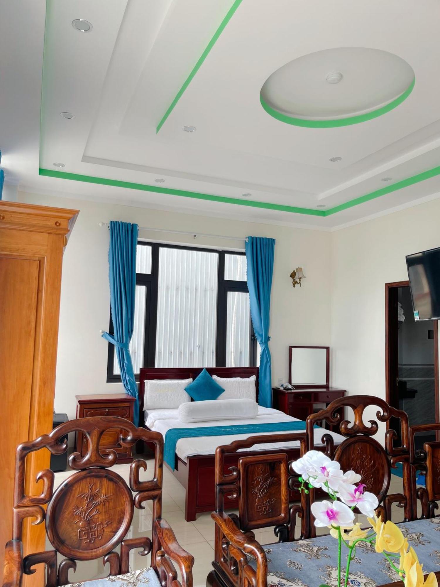 Anh Tuan Hotel & Coffee - Pleiku, Gia Lai Esterno foto