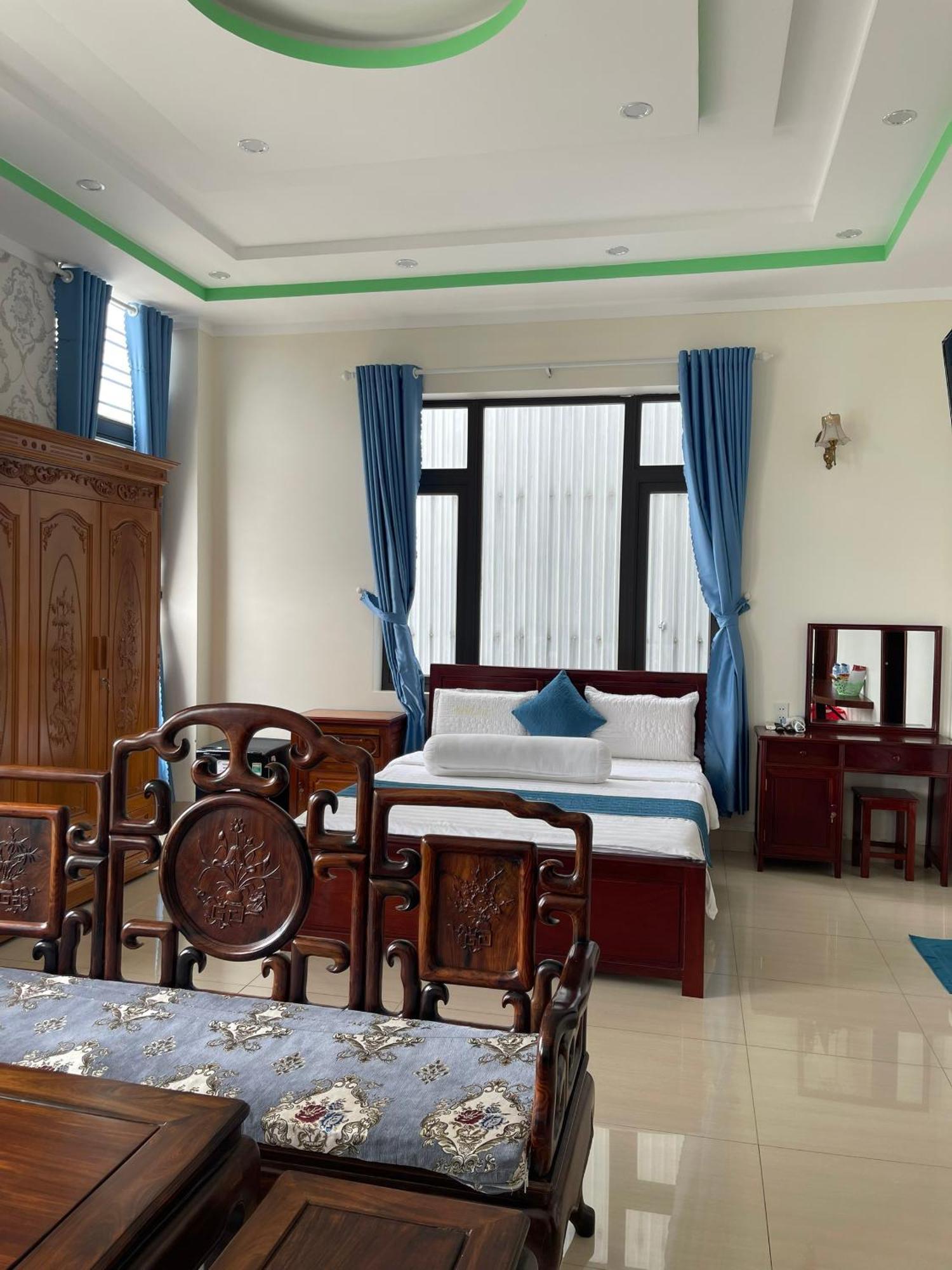 Anh Tuan Hotel & Coffee - Pleiku, Gia Lai Esterno foto